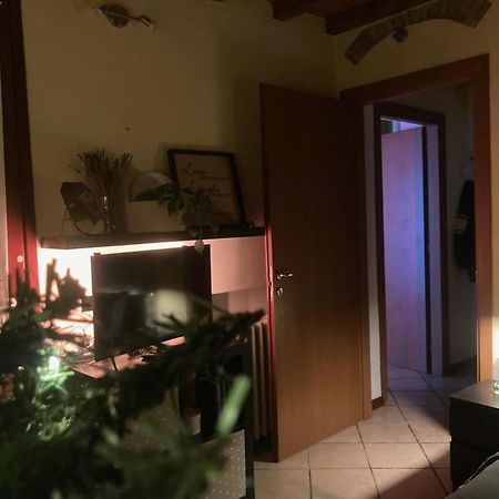 Apartamento Residenza Borgo 9 Collecchio Exterior foto