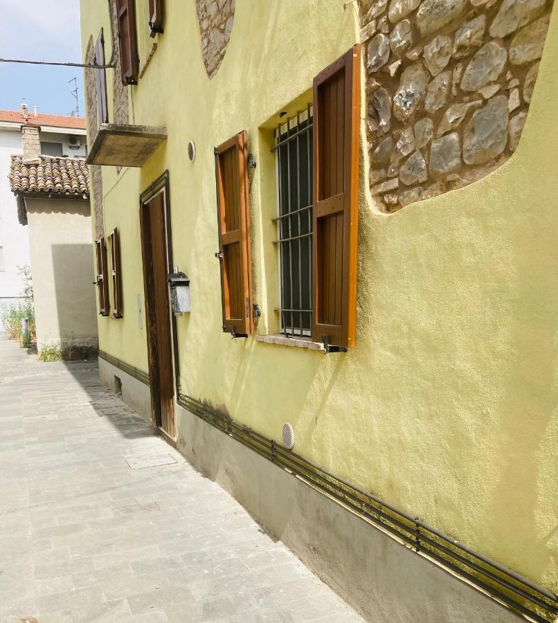Apartamento Residenza Borgo 9 Collecchio Exterior foto