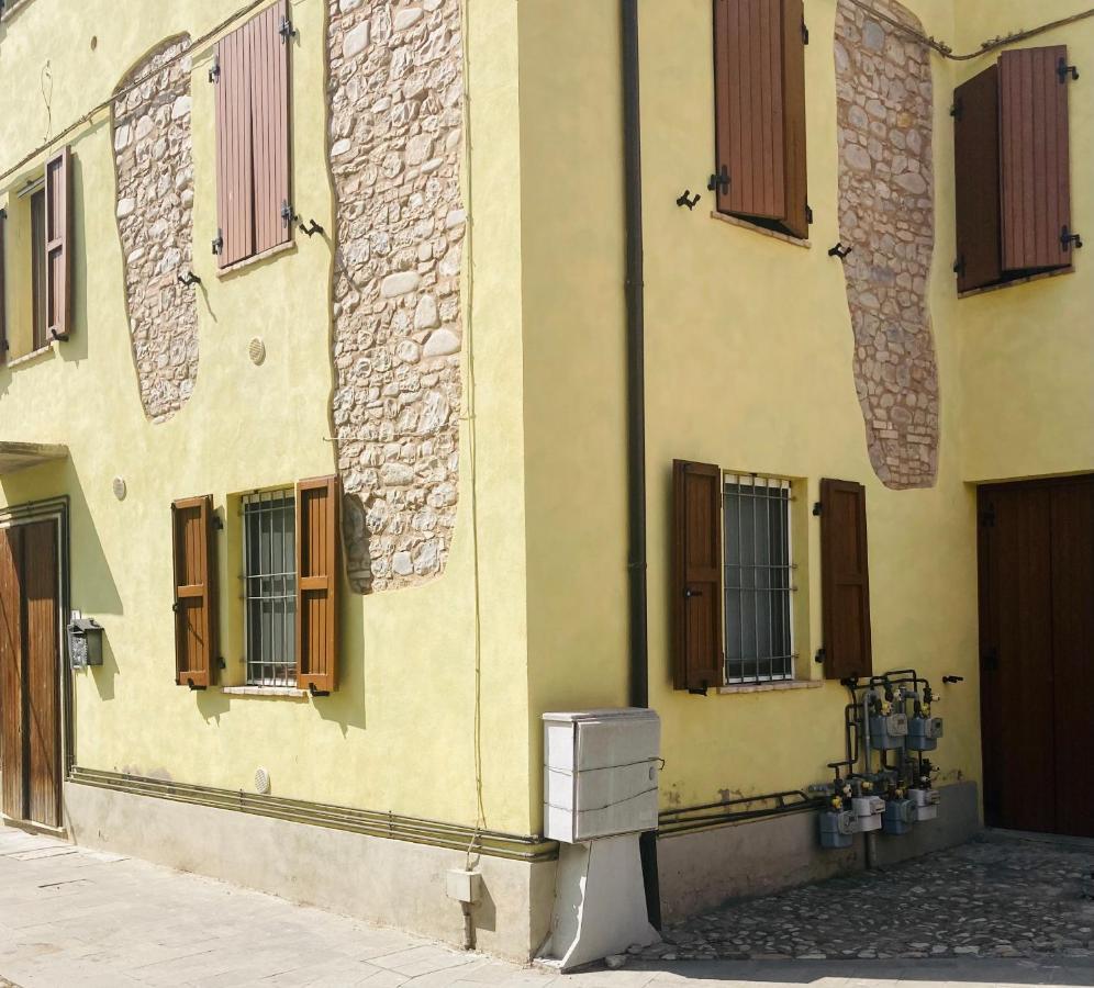 Apartamento Residenza Borgo 9 Collecchio Exterior foto